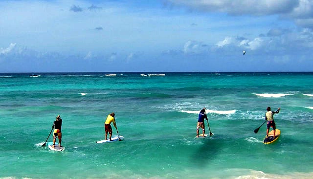 Fini de pagayer, maintenant pédalez sur votre stand-up paddle