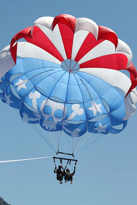 parasailing nice