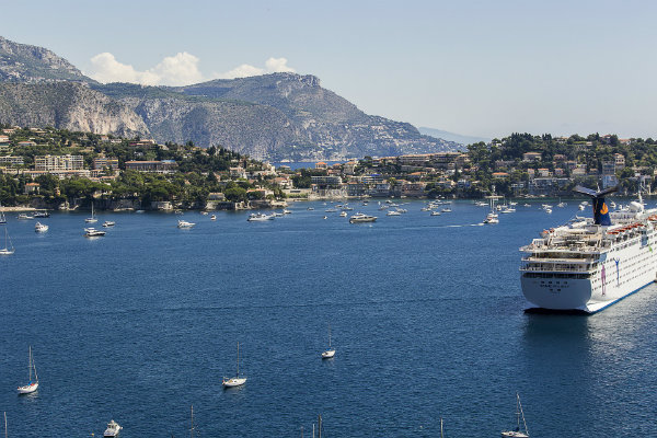 villefranche sur mer harbour