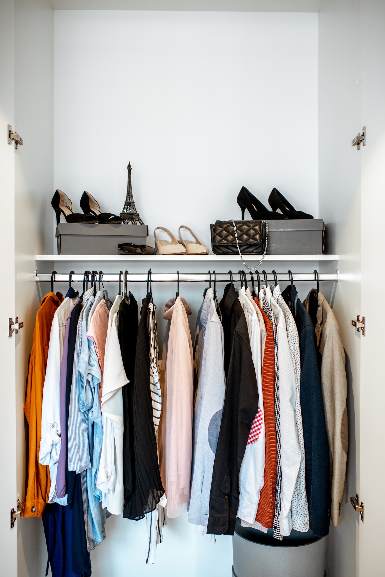 How to build a timeless and versatile wardrobe